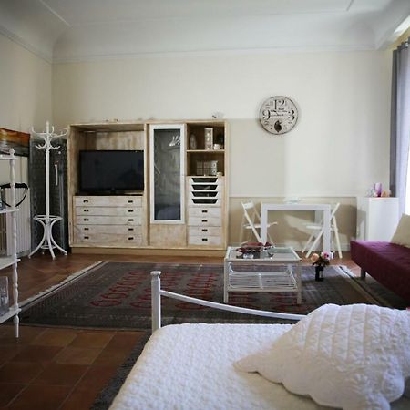 Bianca Suite B&B Салерно Екстериор снимка