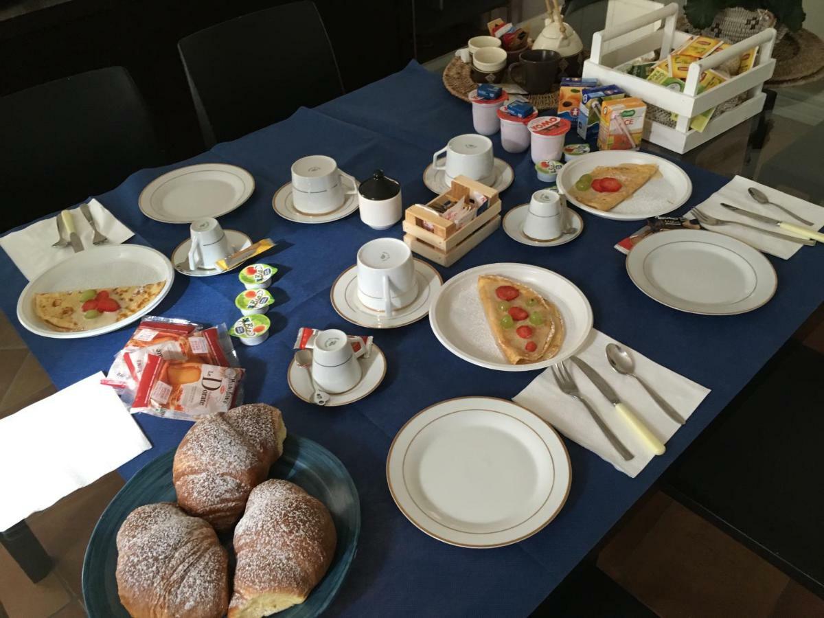 Bianca Suite B&B Салерно Екстериор снимка
